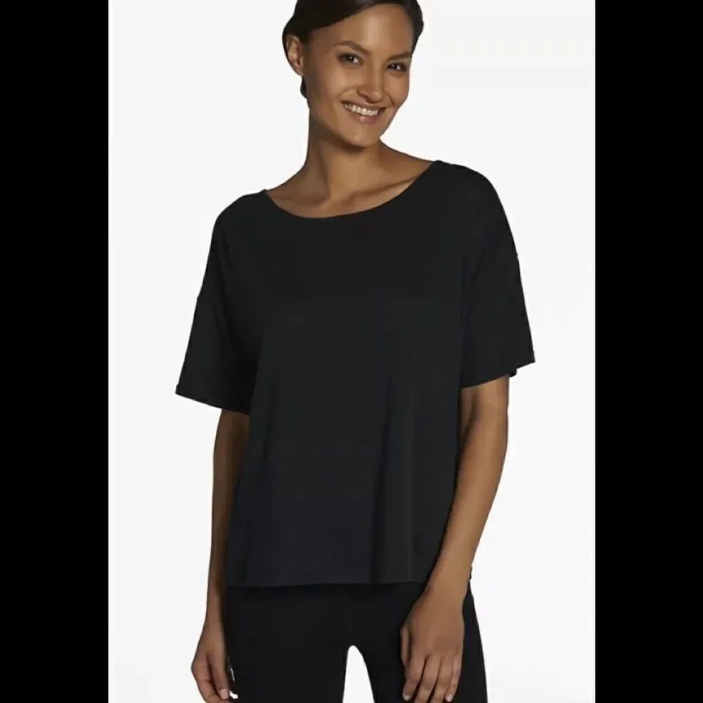 Fabletics oversized Key Tee. NWOT - Picture 4 of 7